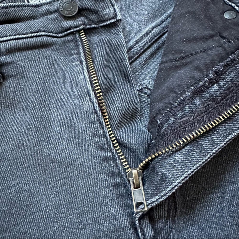 Madewell Petite Curvy High-Rise Skinny Jeans in Starkey Wash - Size P27 - Picture 13 of 16